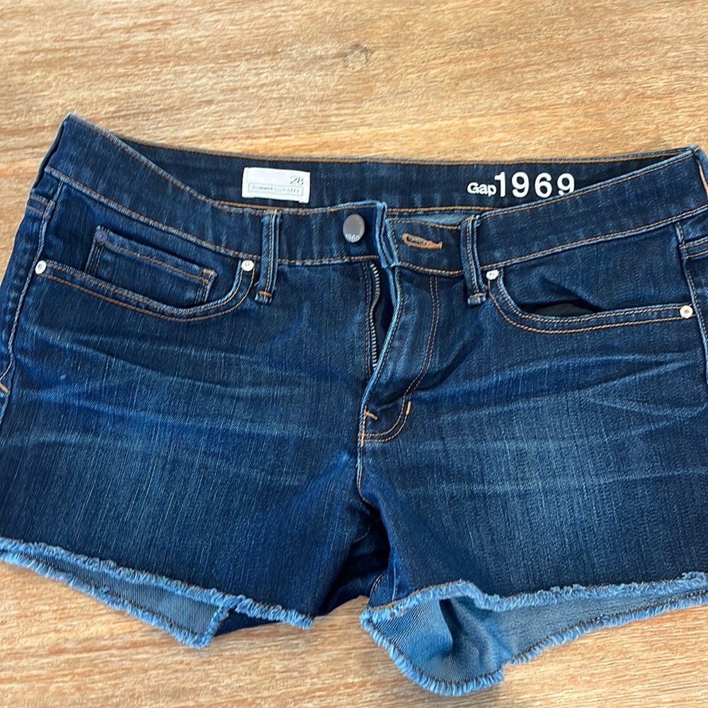 Gap, summer cut off shorts, size 28 dark blue